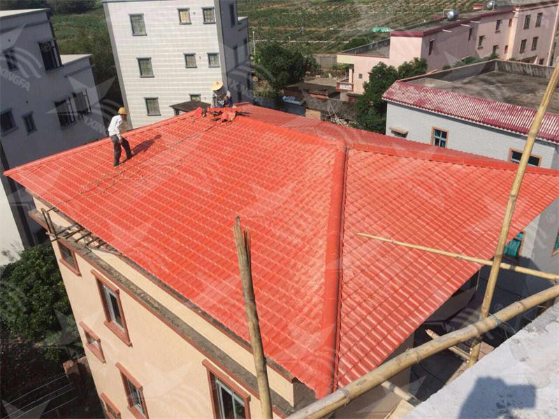 探秘農(nóng)村自建房建房利器！樹(shù)脂瓦多少錢(qián)一平，合成樹(shù)脂瓦價(jià)格揭秘！